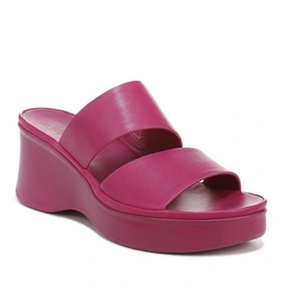 Naturalizer Genn Rally Slide Sandal - Picture 1 of 6